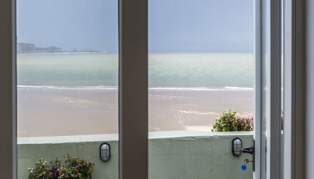 Sea Legs - 2 Bedroom Apartment - Tenby - Foto 2, Imagen principal