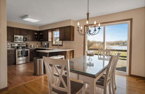 Private Waterfront Home: Dock, Kayaks - Foto 9