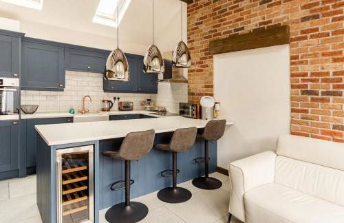 The Cowshed - Luxury Barn with Hot Tub - Foto 1