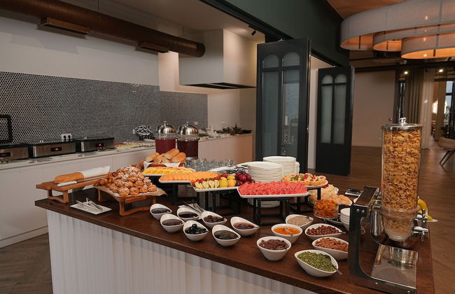 Dili Town Resort and Spa - Photo 48