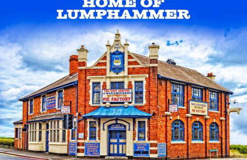 Modern Two Bedroom Two Bathroom Apartment - Foto 8