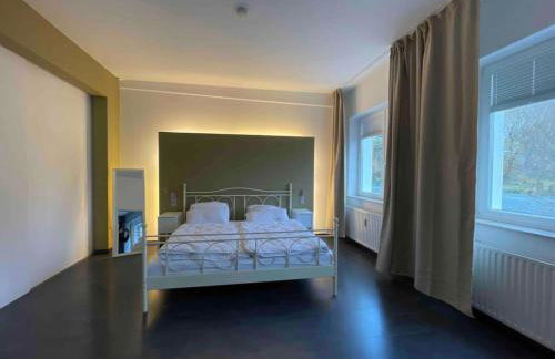 TruRetreats Design Loft für 8 Personen I Riesige Küche I eCharger I 65z SmartTV I 150qm - Foto 21