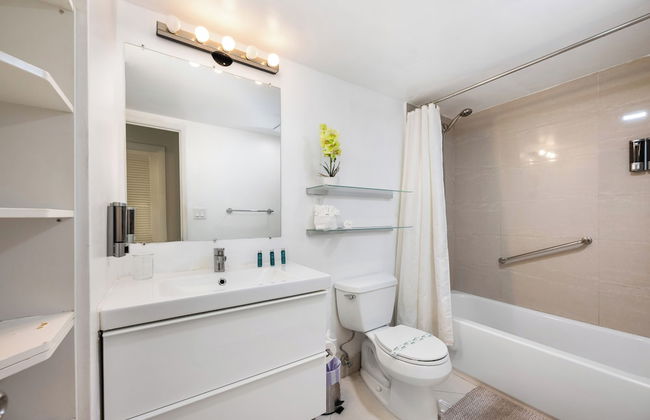 Condo Close to the Beach Pool, Gym, Tennis 2BR 6 Guests - Foto 18