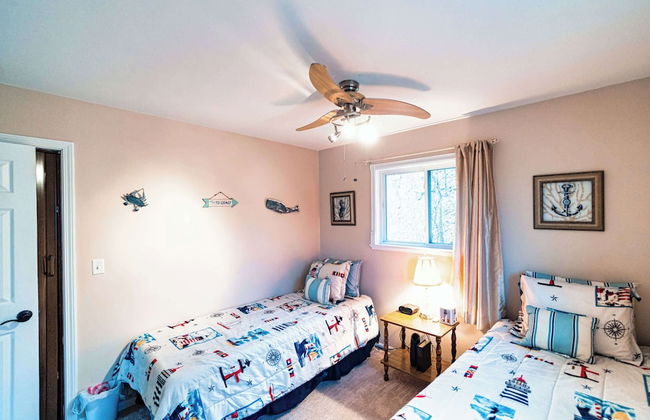 Osage Beach Getaway Lake Views Pet Friendly! - Photo 11