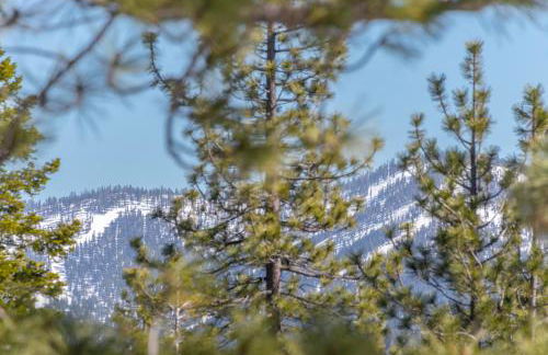 Modern Eco Retreat with Hot Tub and Views - Foto 13