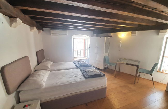 Old Town Hvar Apartment - Photo 2