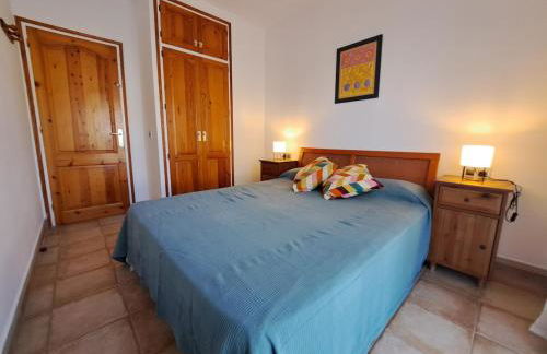 Apartamento con piscina a 50m de la playa - Foto 10