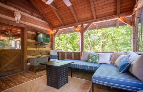 Private Riverfront Cabin, Kayaks, Ping Pong, Gym - Foto 19