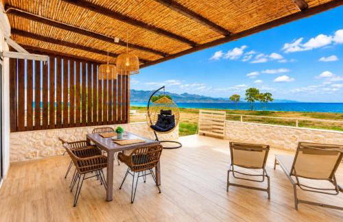 Boho Vibes Beachfront Detached House - Foto 1