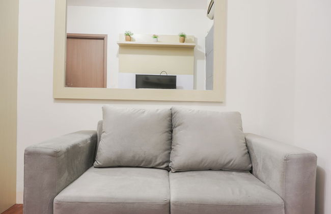 Pleasurable 2BR at Podomoro Golf View Apartment near Tol Cimanggis - Photo 12