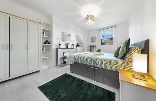 Spacious Lux Four-Bedroom Living - C London & Westminster - Photo 27