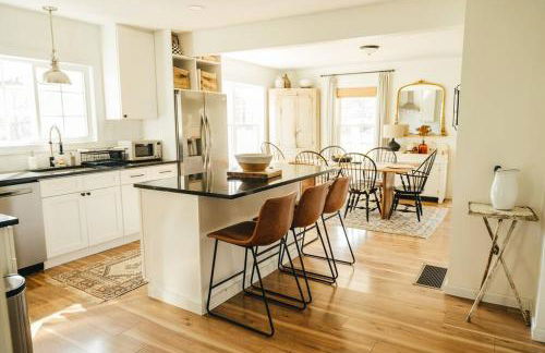 Cozy Cottage, Hot Tub, Fire Pit, 15min to Hudson and hiking - Foto 5