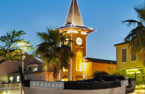 Sea View Apartment - Private Parking, Swimming Pool, Air Conditioning - Foto 27