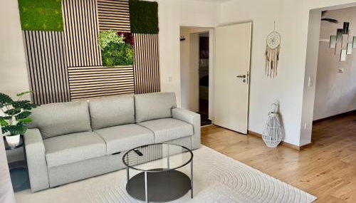 FeWo-Palmtrees 4 - Große moderne 2 Zimmerwohnung mit Süd-West Balkon in Gladbeck-Mitte Nähe Movie Park und Arena AufSchalke - Foto 2
