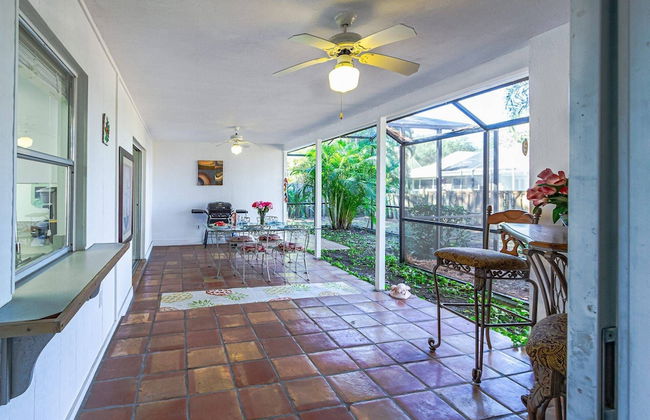 Hardee House in Gulf Gate Neighborhood - Foto 16