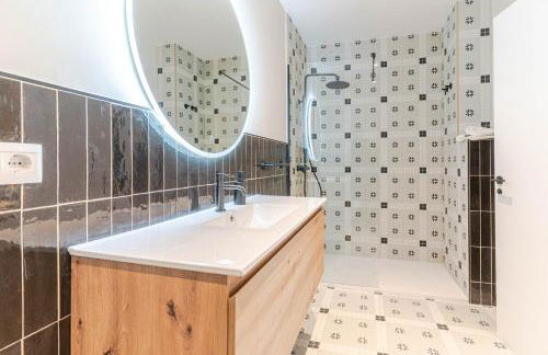 RentitSpain - Granada - Modernos Estudios, Luminosos y Excelente ubicación - Foto 12