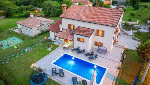Activity and familiy Villa Milena with heated pool - Foto 2