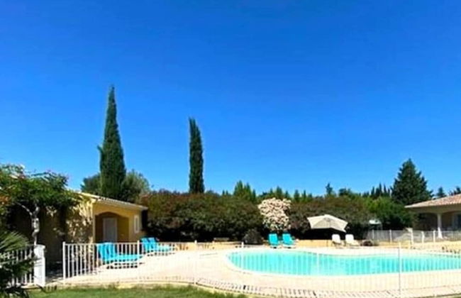 Villa in L'isle-sur-la-sorgue With Pool - Foto 24