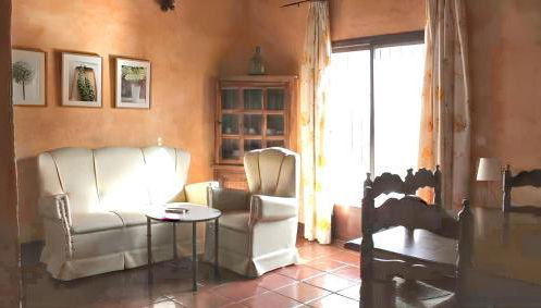 Comfortable House in Estepa with Shared Pool - Photo 3