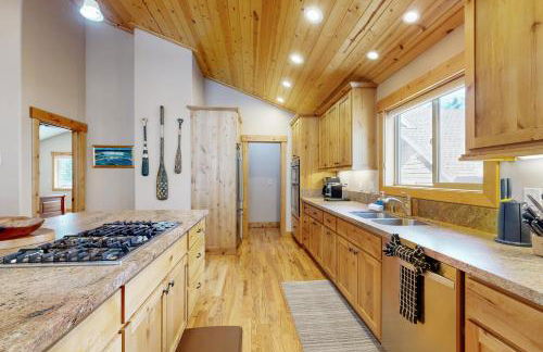 Pine Haven - Photo 10