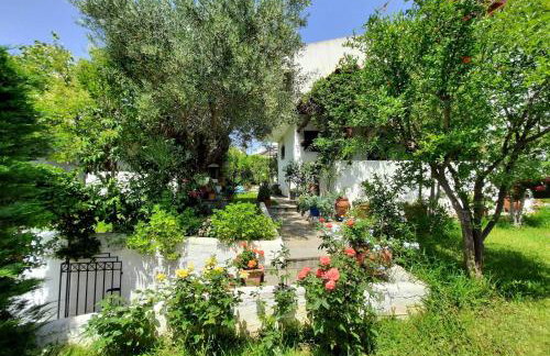 Sonia's House with Garden - Foto 41