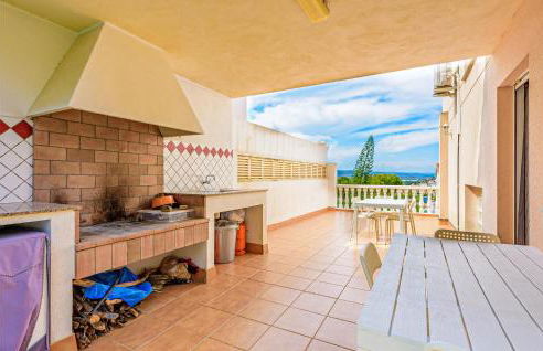 Beautiful Home In Oropesa Del Mar - Photo 11