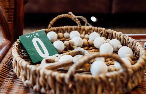 Hemingway KeyWest Vibes-mid term 2BR/1ba | St Pete - Foto 31