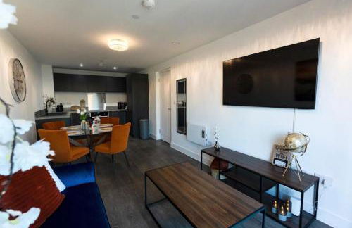 Stylish Luxury Penthouse in Liverpool City Centre - Free Private Parking and Only 2km from Everton Stadium! - Foto 12