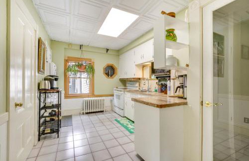 Quaint Beverly Townhome Walk to Beach and Downtown! - Photo 7