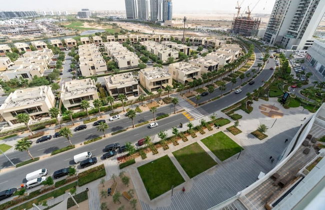 Neat Studio at Carson C - Photo 18