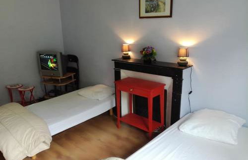 Gite au sein du Parc des Volcans d'Auvergne, tous commerces à pied - Photo 14