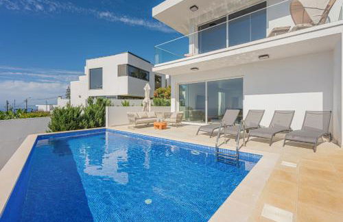 Sunny Ocean View Villa - Calma - Foto 6