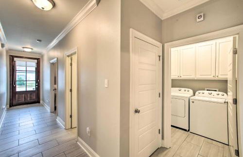 Dreamy Prairieville Townhome with Deck and Yard! - Foto 21