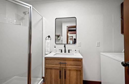 13min Summersville Lake | HotTub | FirePit | Quiet - Foto 13