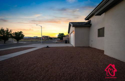 Fireside Oasis Retreat - An Irvie Home - Foto 67