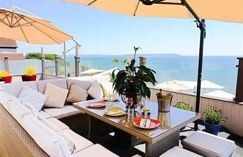 April Cottage - Photo 62