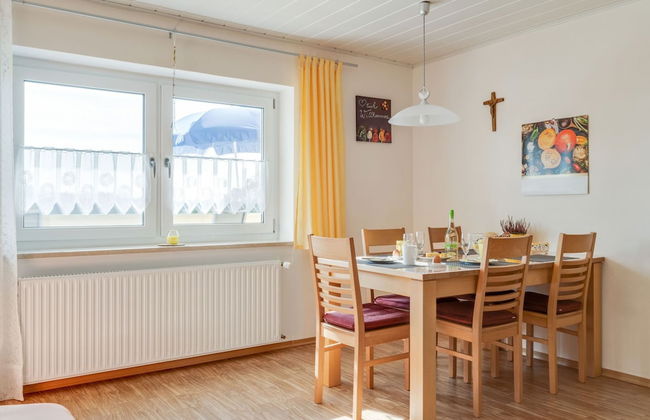 Sunny, Modern Furnished Apartment Your Favourite Place to Relax - Photo 21