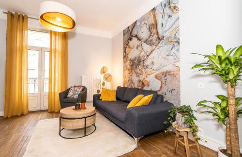 Audace - Appartement Premium 75m2 avec parking privé - Centre de Metz - 2 à 4 Personnes - Foto 1