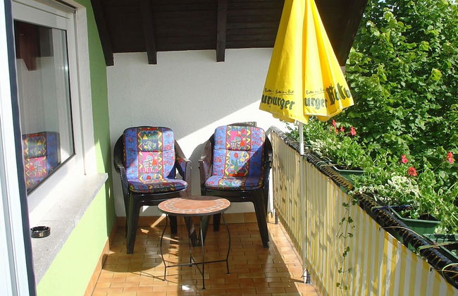 Cozy Apartment in Wilsecker near Forest - Photo 12