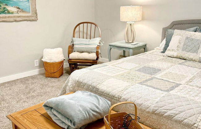 Modern Home Just Mins to Notre Dame 52723 - Foto 12