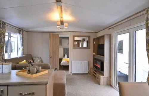 Coopers Beach 3-bed Caravan, Sleeps 8 & Pets Ok - Foto 9
