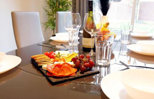 Stunning 4-Bedroom Didsbury Home - Foto 3