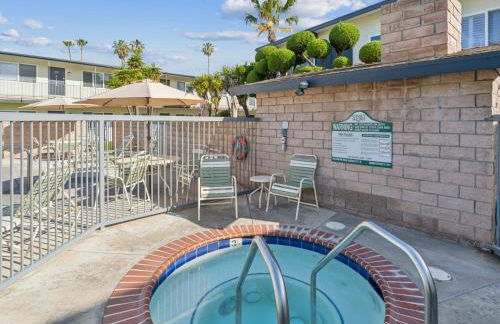 Beautiful 2 Bed Beach Condo #104 - Foto 22