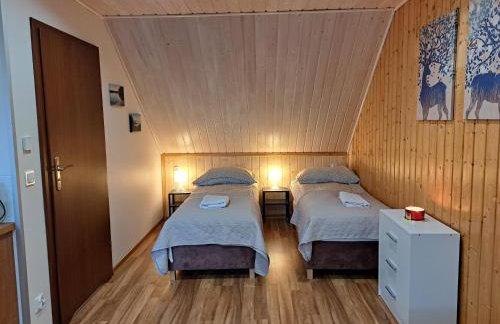 Noclegi Pod Modrzewiem - Foto 8