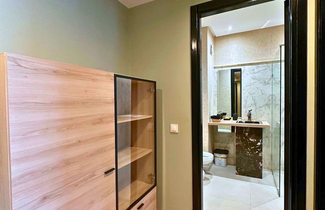 The Tropical Luxury 2BR City Centre Retreat - Photo 16