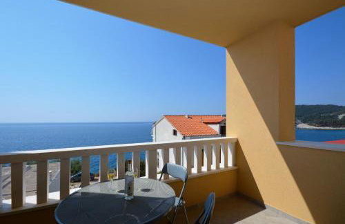 Apartments Punta Milna - Photo 11