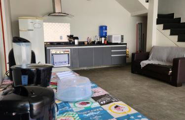 Sobrado novo e lindo com piscina - Foto 49