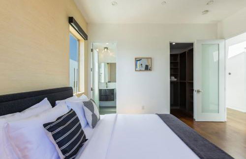 5BR Modern West Hollywood Retreat - Foto 49