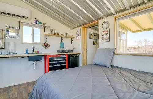 Tiny Town Cottages in Rodeo! 'Dog House' - Foto 8
