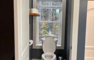 Whispering Waters Farmhouse and Wedding Barn - Foto 28